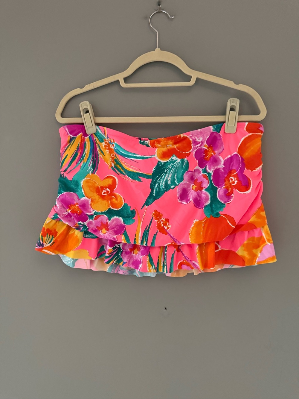 La Blanca Pink Tropical Floral Ruffle Skort